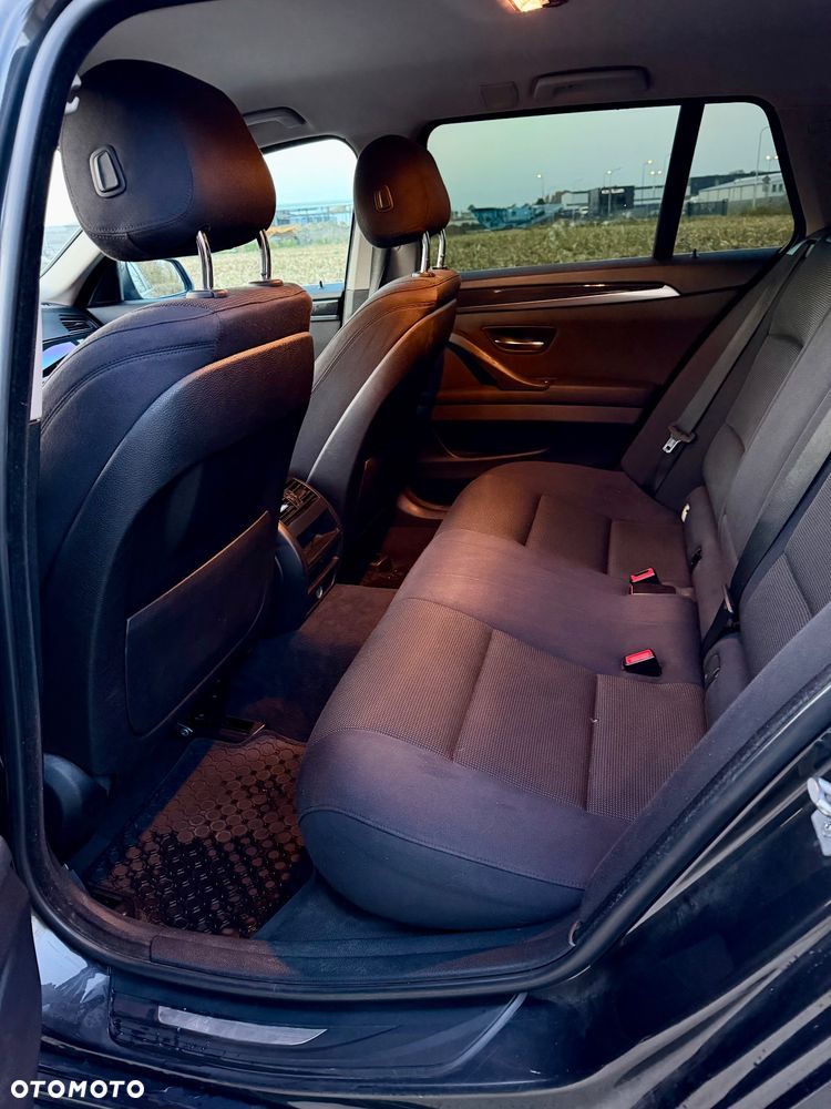 BMW 5 Series 2013 photo 5