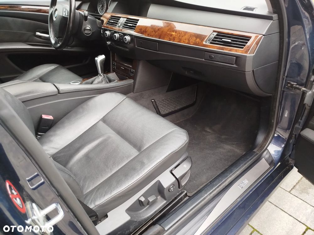 BMW Seria 5 - 12