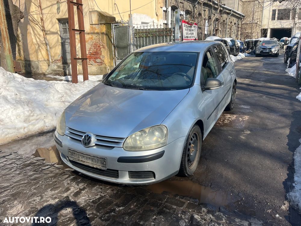 Dezmembrez VW Volkswagen Golf 5 1,9 TDI gri argintiu 2007 LA7W BLS 77kw 105cp - 3