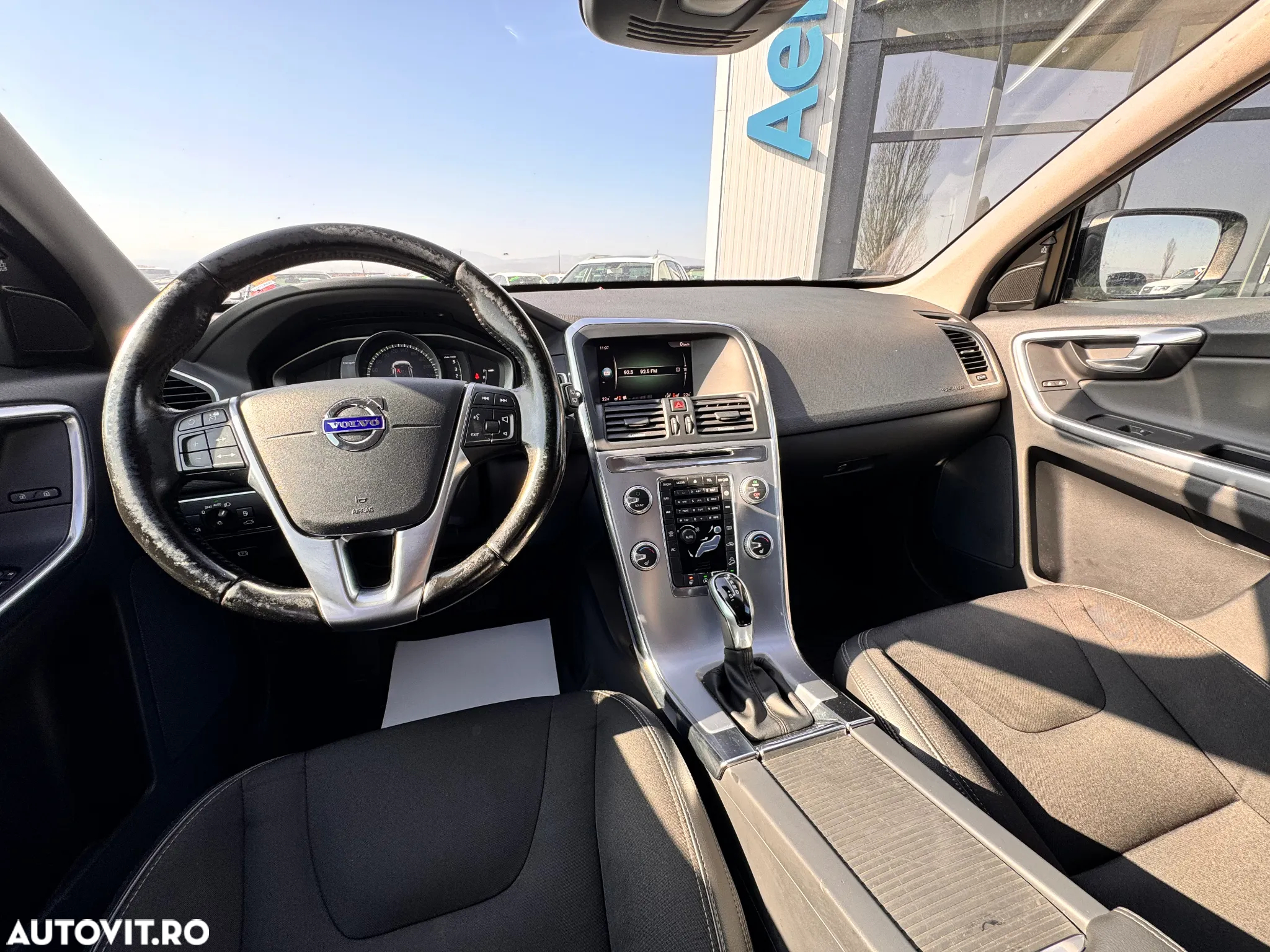 Volvo XC 60 D4AWD Kinetic - 24