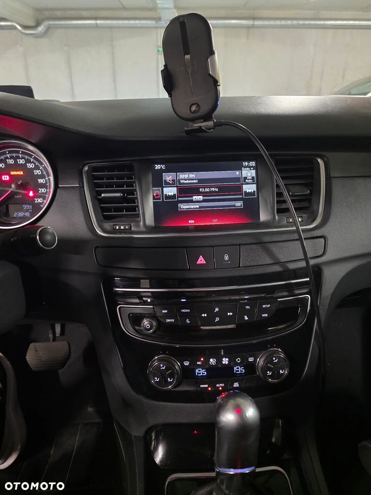 Peugeot 508 BlueHDi 180 EAT6 Stop&Start Allure - 25