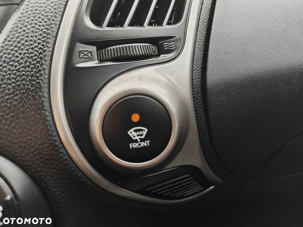 Hyundai ix35 2.0 CRDi Premium - 35