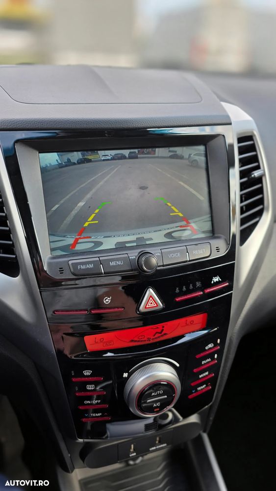 SsangYong Tivoli e-XGi 160 2WD Start/Stop Sapphire - 14