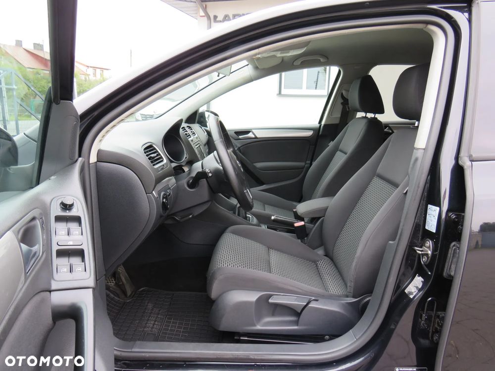 Volkswagen Golf 1.6 TDI BlueMotion Technology Trendline - 29