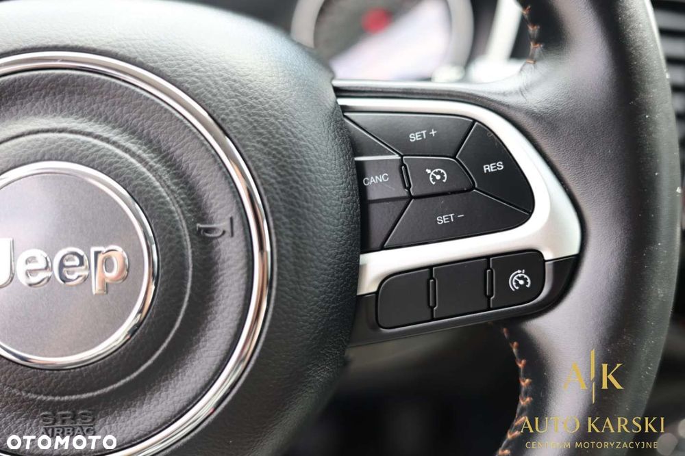 Jeep Compass - 24