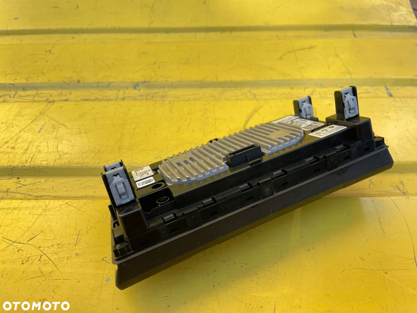 BMW 1 F40 ŁADOWARKA INDUKCYJNA 9434269 - 2