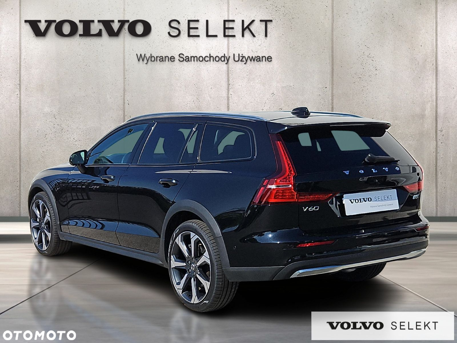Volvo V60 Cross Country B5 B AWD Ultimate - 4