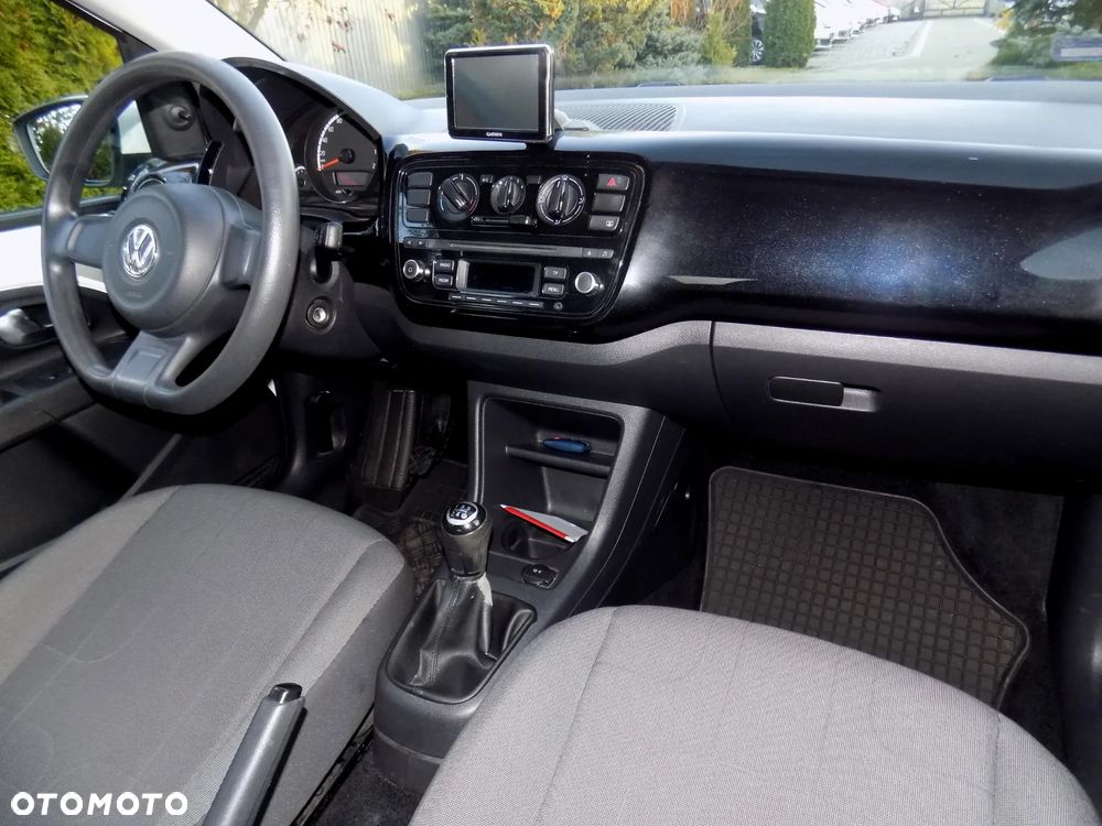 Volkswagen up! - 16
