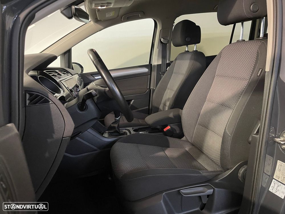 VW Touran 2.0 TDI Confortline - 13