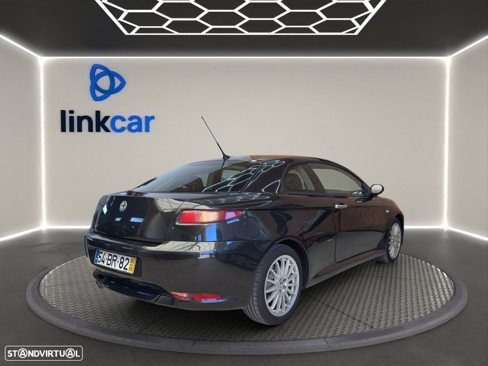 Alfa Romeo GT 2.0 JTS Selespeed - 5