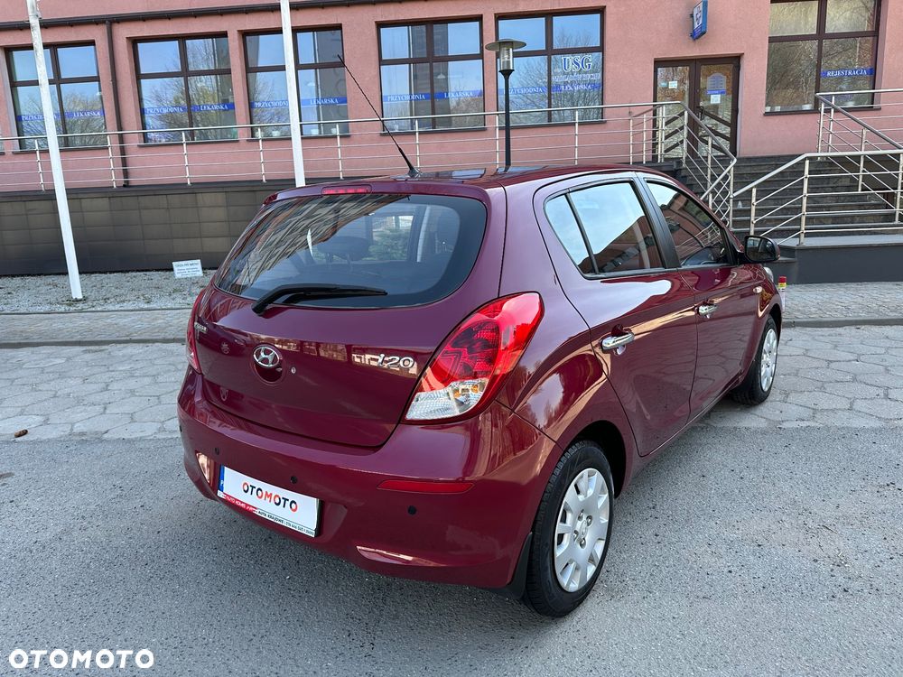 Hyundai i20 - 8