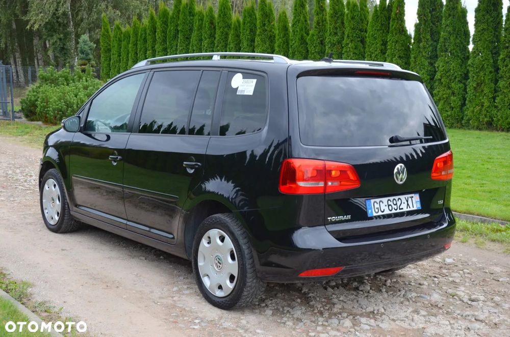 Volkswagen Touran 1.4 TSI MATCH - 3