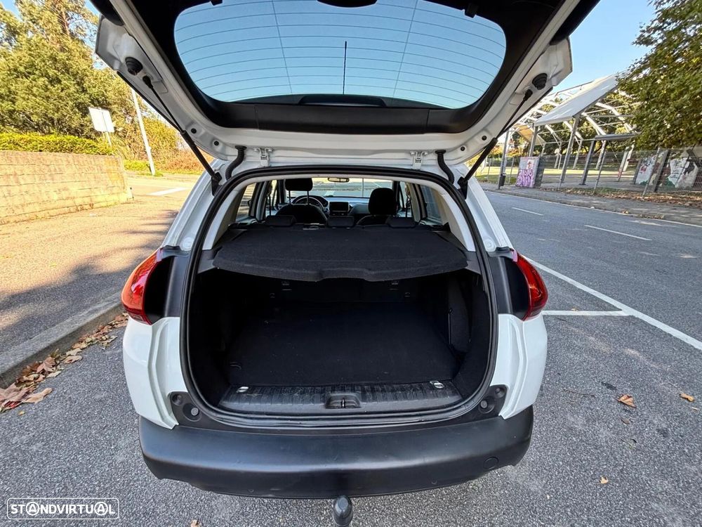 Peugeot 2008 1.2 VTi Allure - 6