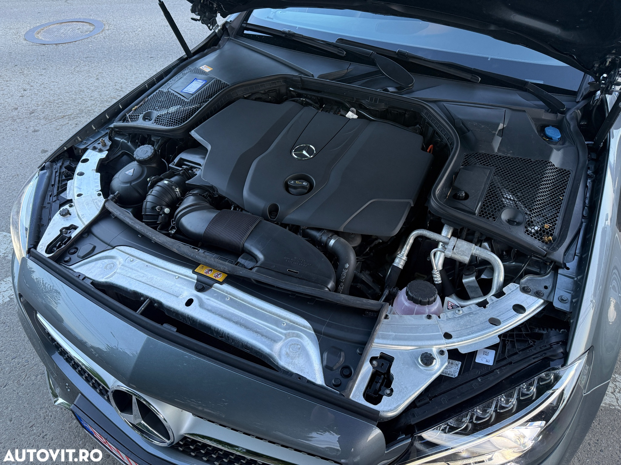 Mercedes-Benz C 220 d Coupe 9G-TRONIC AMG Line - 13
