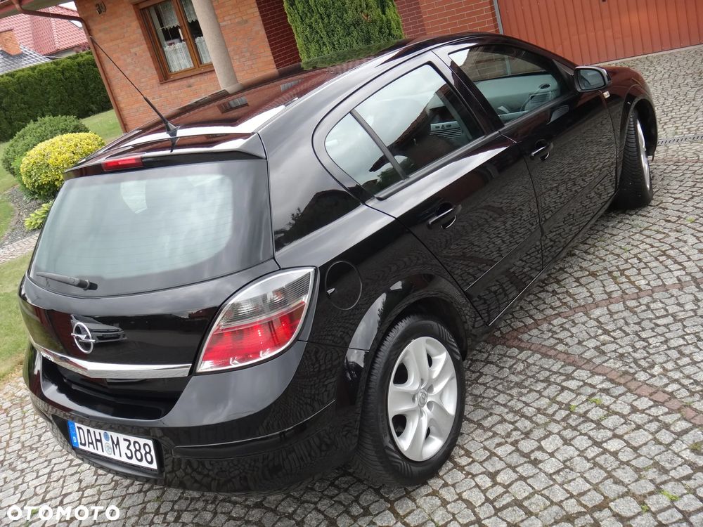 Opel Astra 1.6 Innovation - 6