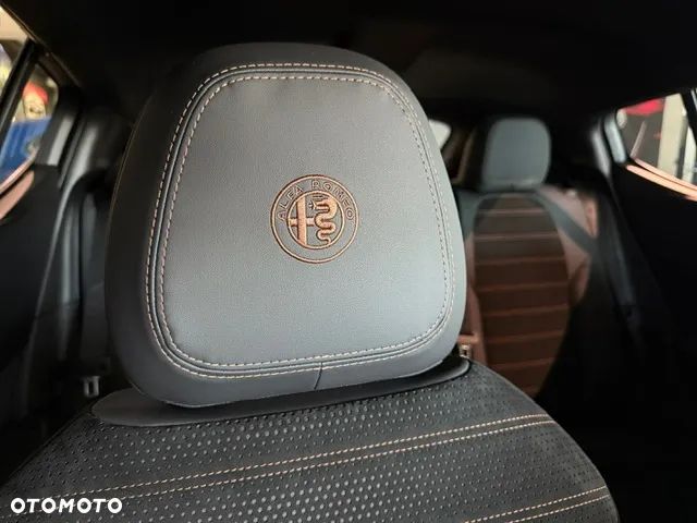 Alfa Romeo Tonale - 12