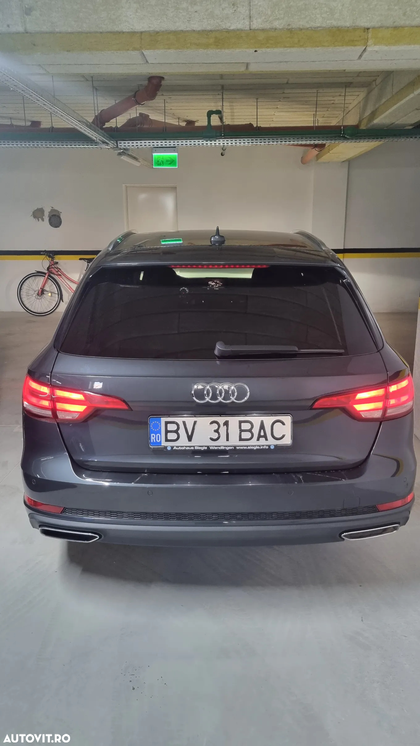 Audi A4 Avant 2.0 TDI S tronic - 12