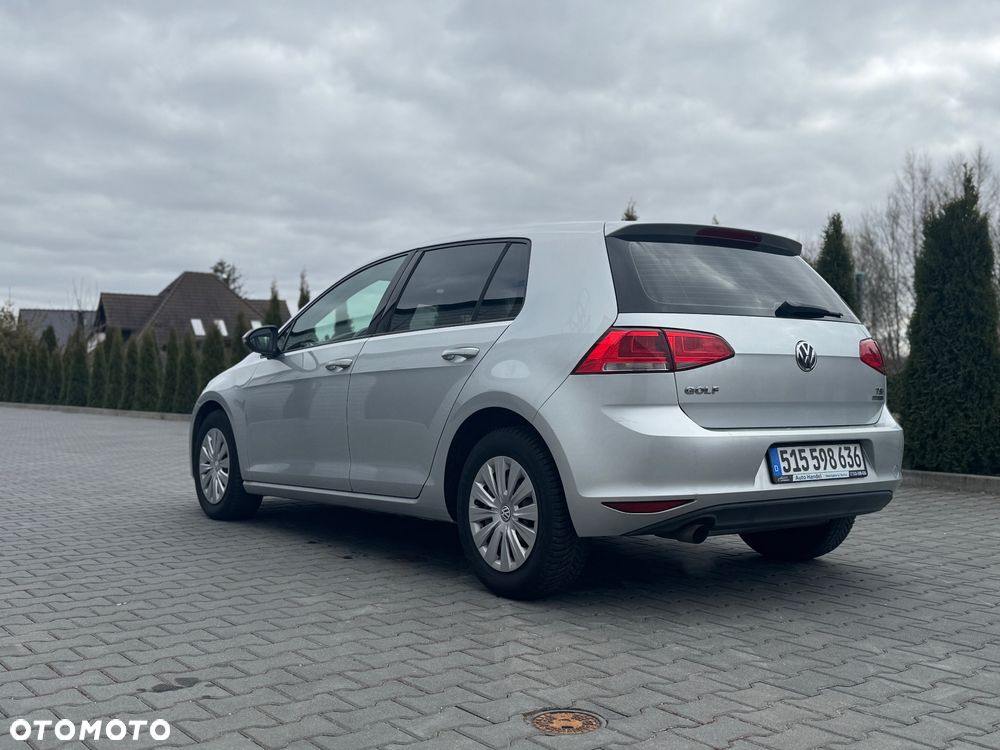 Volkswagen Golf 1.2 TSI BlueMotion Technology Comfortline - 12