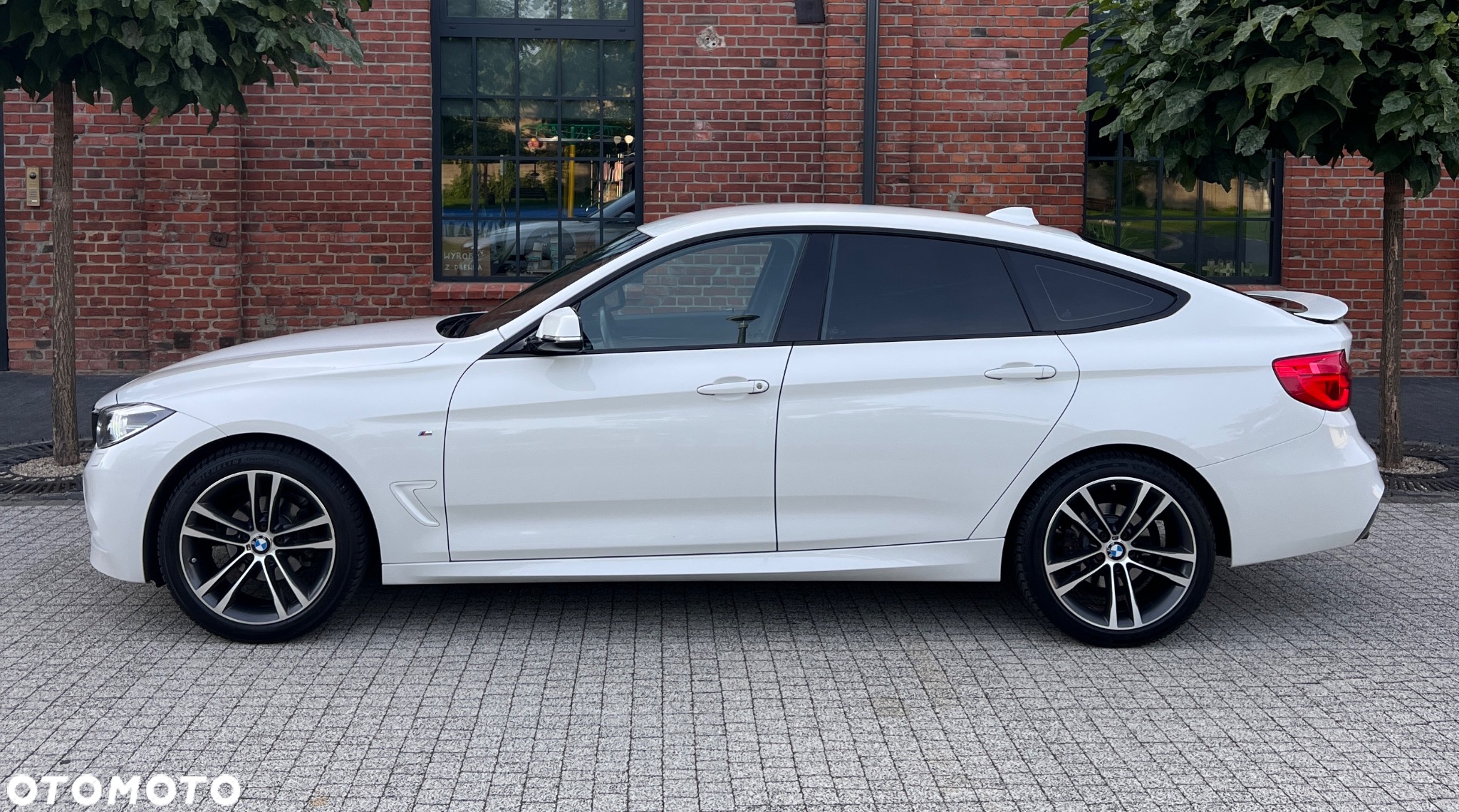 BMW 3GT 318d M Sport - 7
