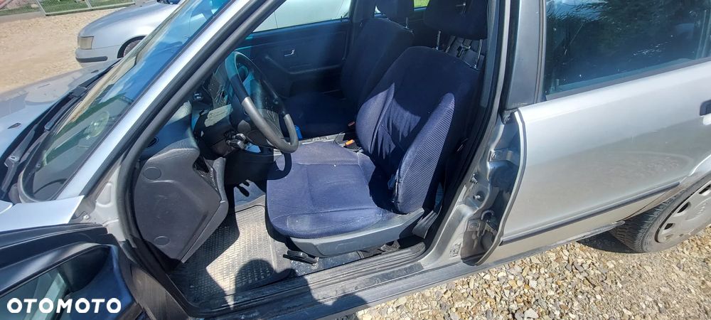 Audi 80 1.9 TDI - 5