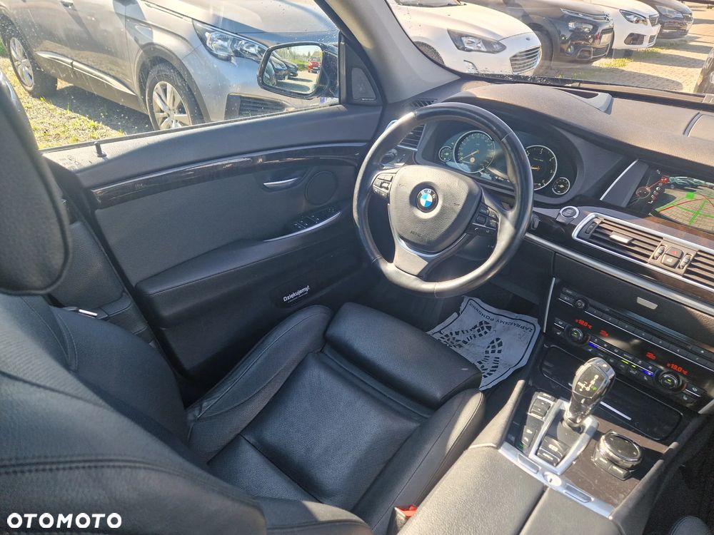 BMW Seria 5 - 34