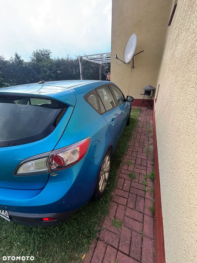 Mazda 3 1.6 CD Exclusive + - 12
