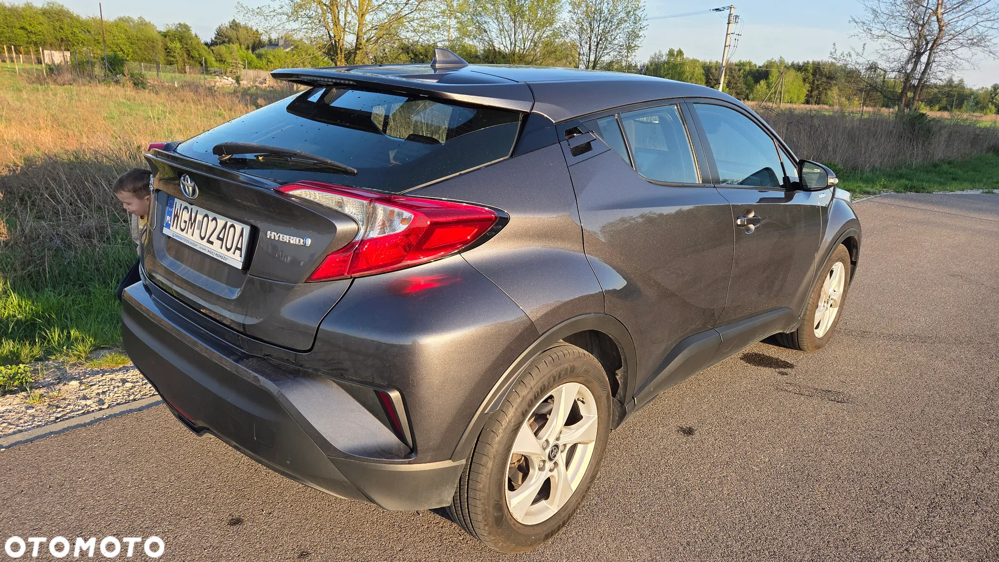 Toyota C-HR - 11