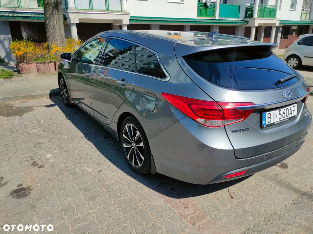 Hyundai i40 1.7 CRDi BlueDrive Premium DCT - 2