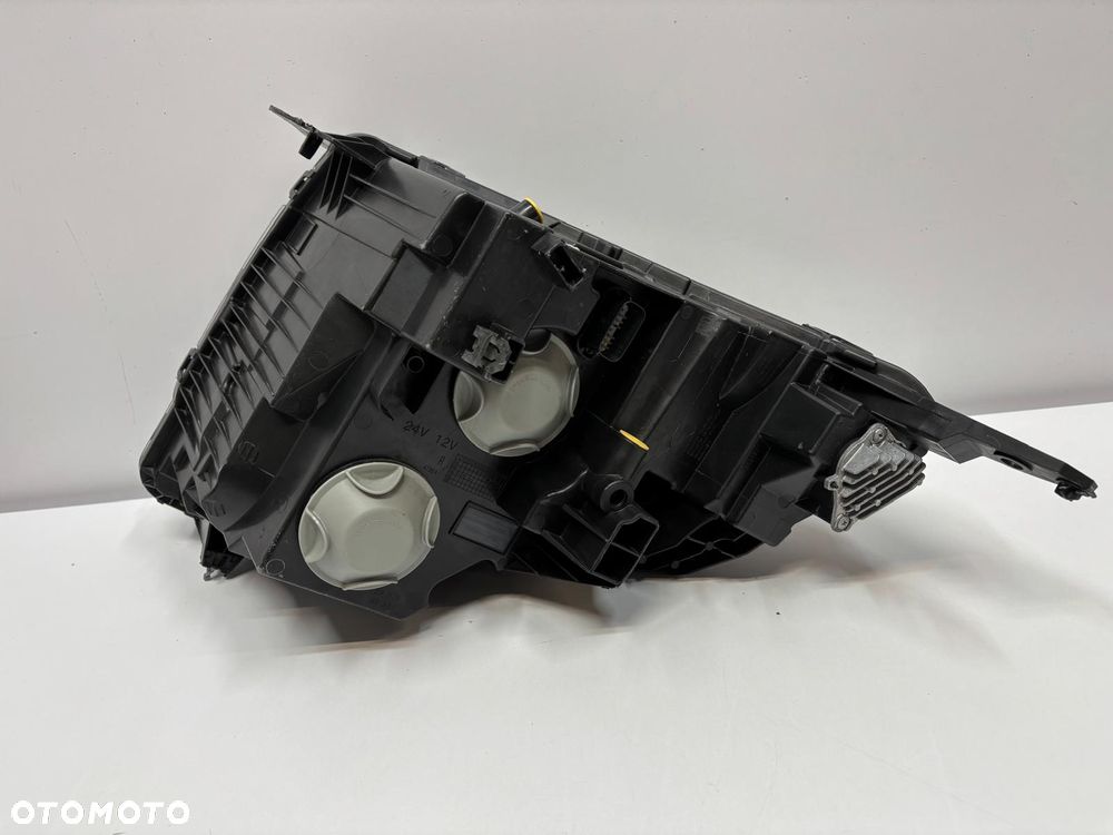 Ford Transit Courier MK3 III Lampa Prawa Zwykła Przód Przednia R2X613E014AE - 8