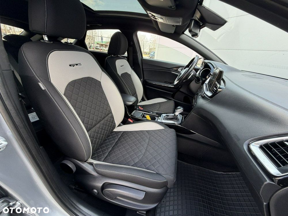 Kia ProCeed 1.6 CRDi DCT7 SCR GT LINE - 38