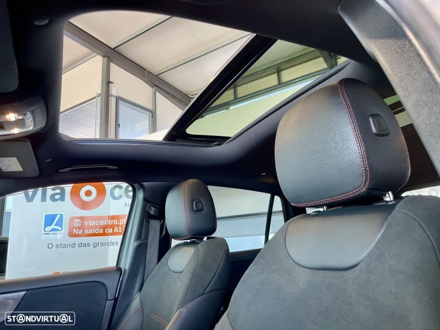 Mercedes-Benz GLA 250 e 8G-DCT AMG Line - 10