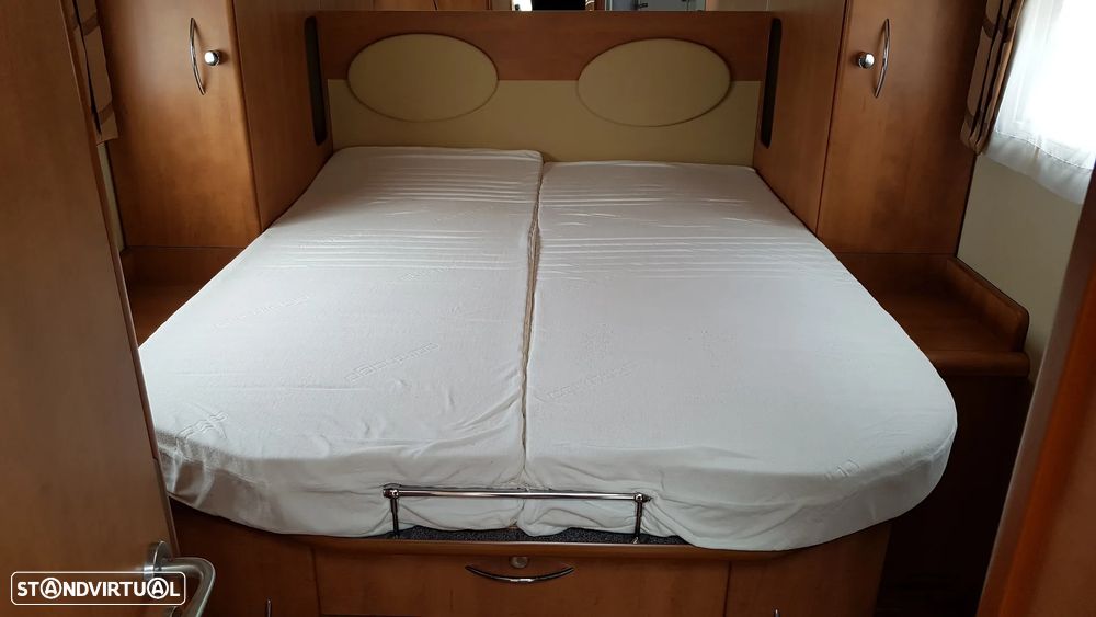 Carthago Chic Line cama central - 14