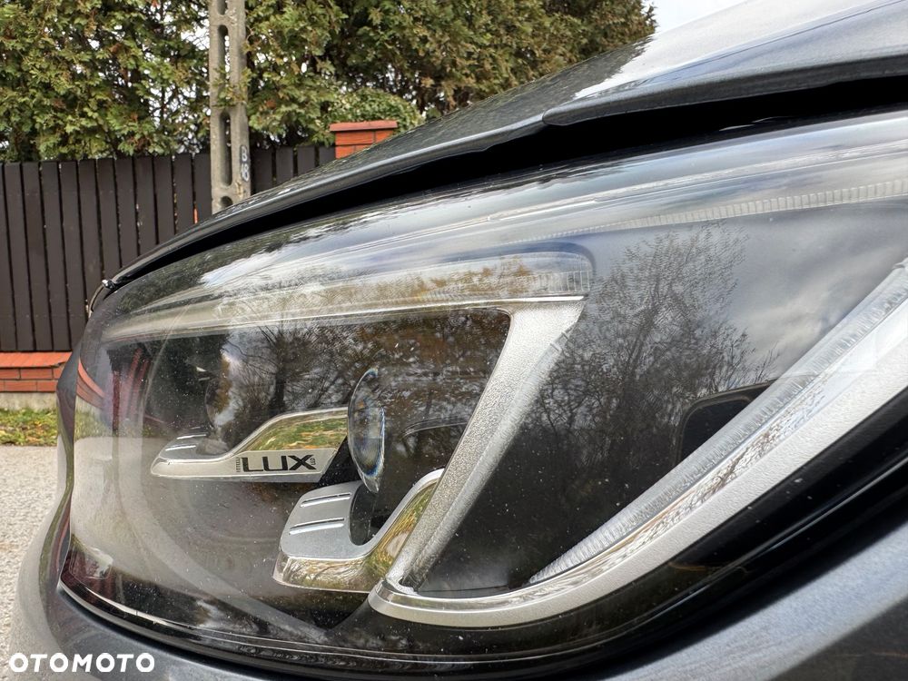 Opel Insignia Sports Tourer 1.6 ECOTEC Diesel Exclusive - 11