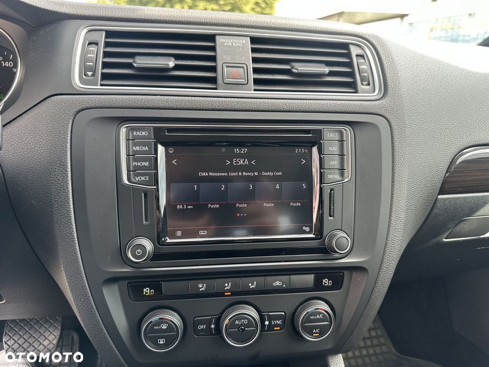 Volkswagen Jetta 1.4 TSI BMT Comfortline DSG - 15