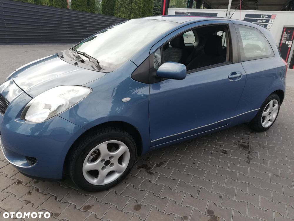 Toyota Yaris 1.3 Luna - 1