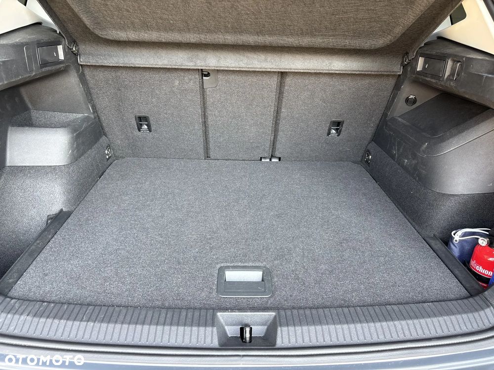 Volkswagen Tiguan 2.0 TDI Elegance DSG - 17