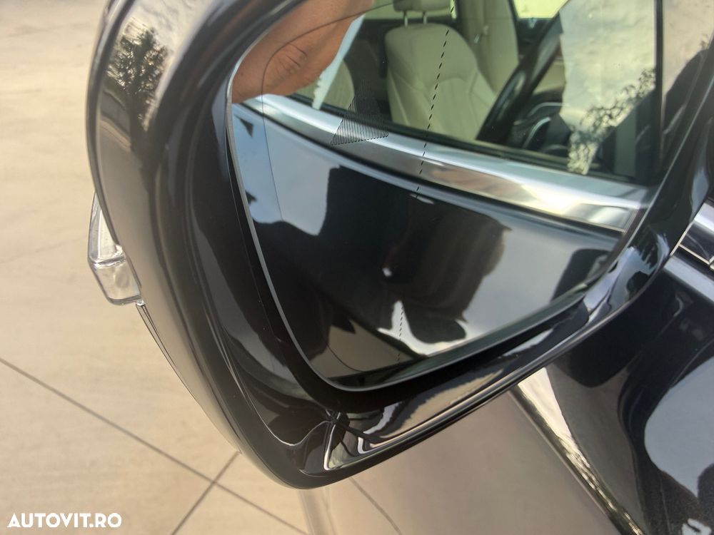 BMW Seria 7 - 16