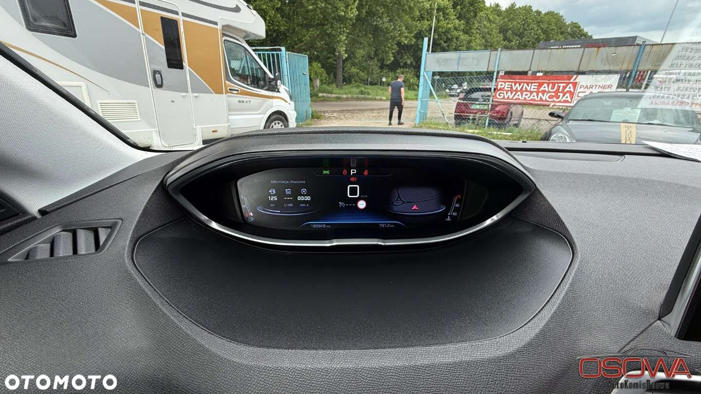 Peugeot 3008 - 29