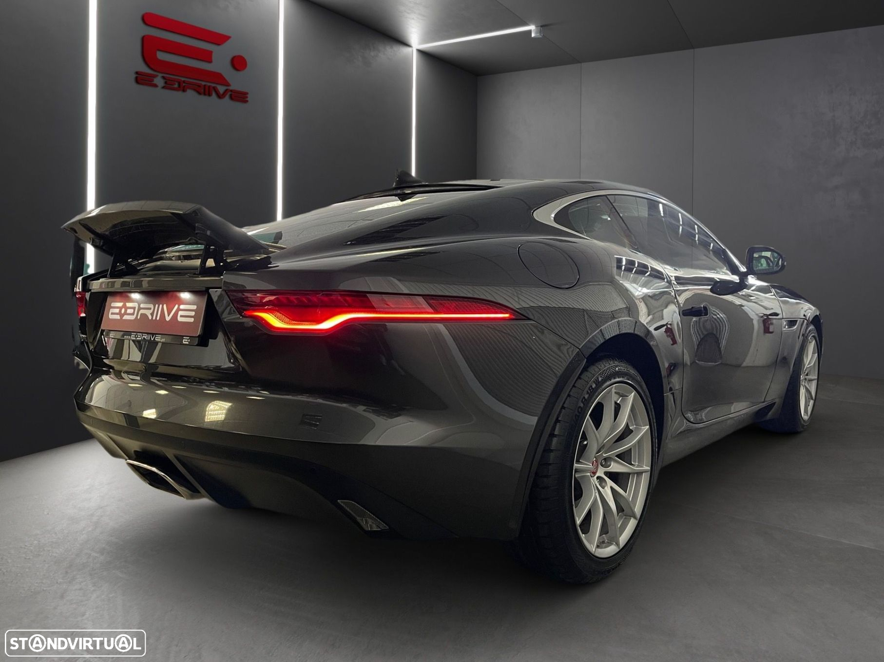 Jaguar F-Type 2.0 i4 First Edition - 5