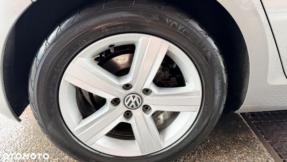 Volkswagen Golf 1.4 TSI BMT Highline - 12