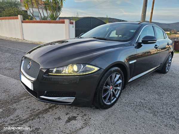 Jaguar XF 2.2 D Premium Luxury