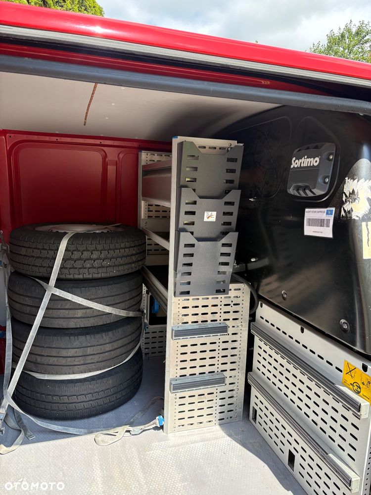 Volkswagen Transporter T6 - 17