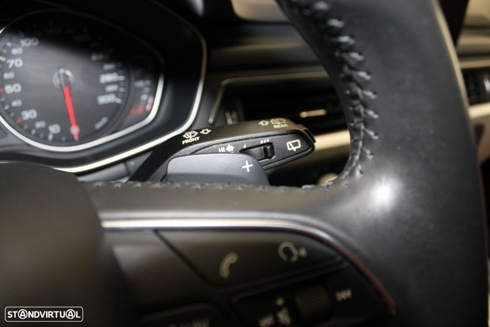 Audi A4 Avant 2.0 TDI S tronic - 16