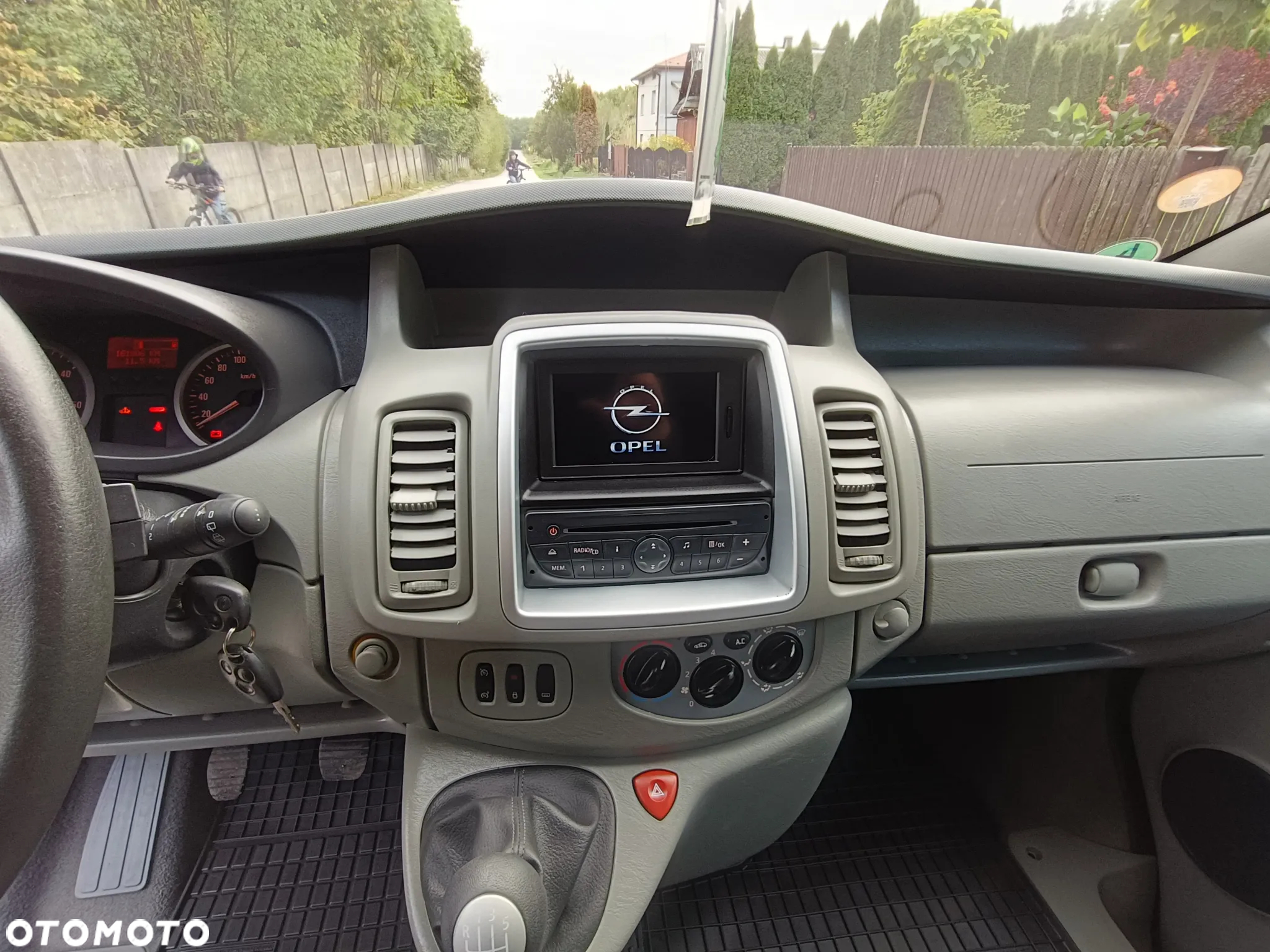 Opel Vivaro L1H1 Tour Elegance - 23