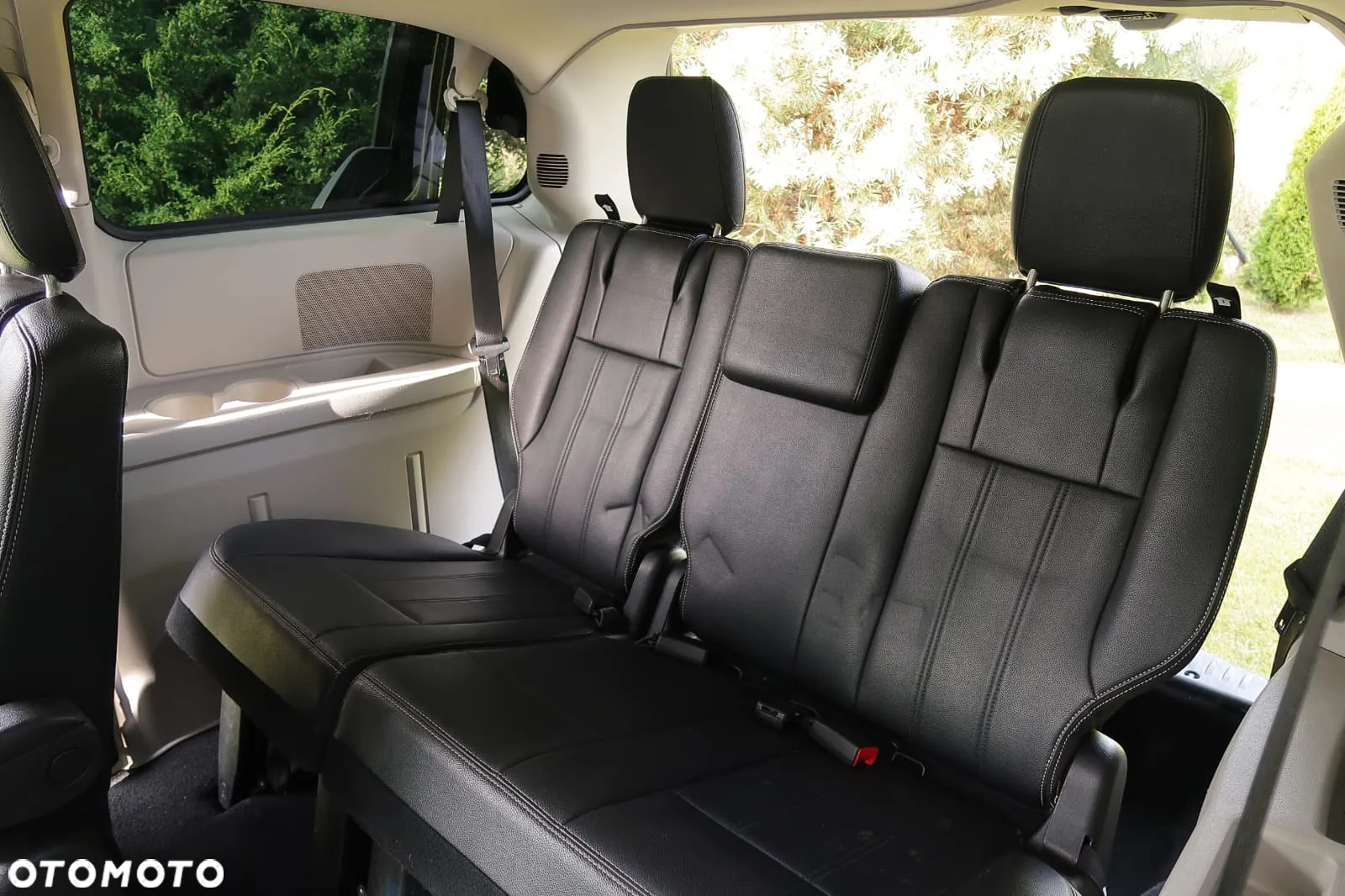 Chrysler Town & Country 3.6 Touring - 16