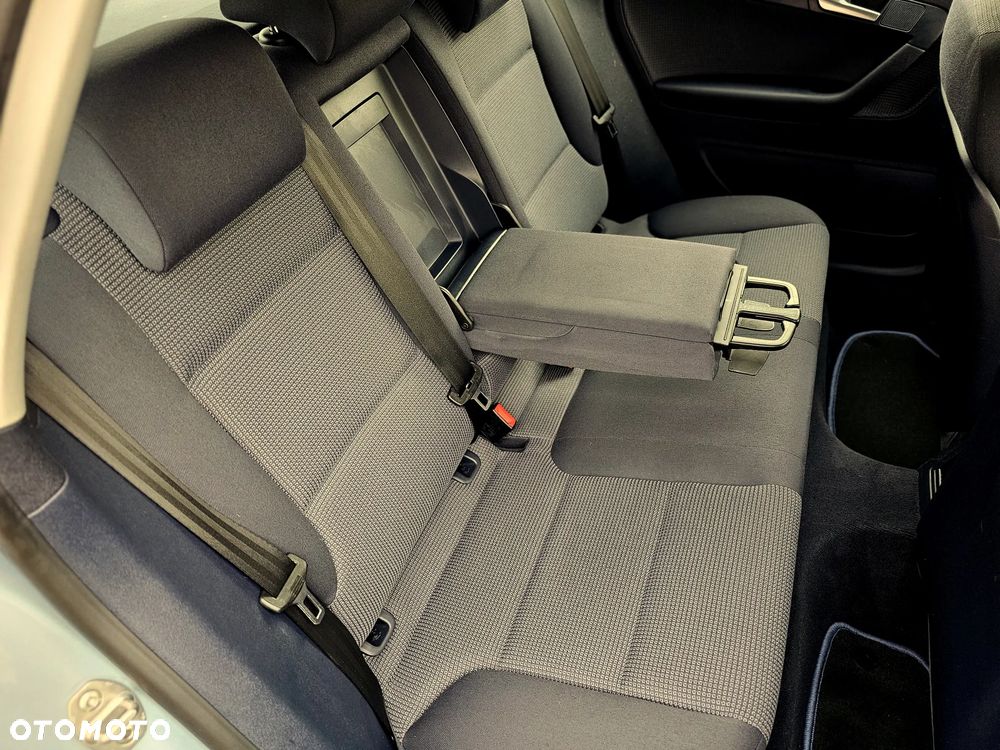 Audi A3 Sportback 1.6 Ambiente - 10