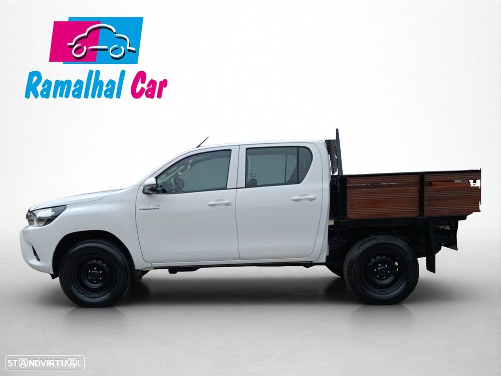 Toyota Hilux 2.4 D-4D 2WD CD CM - 5