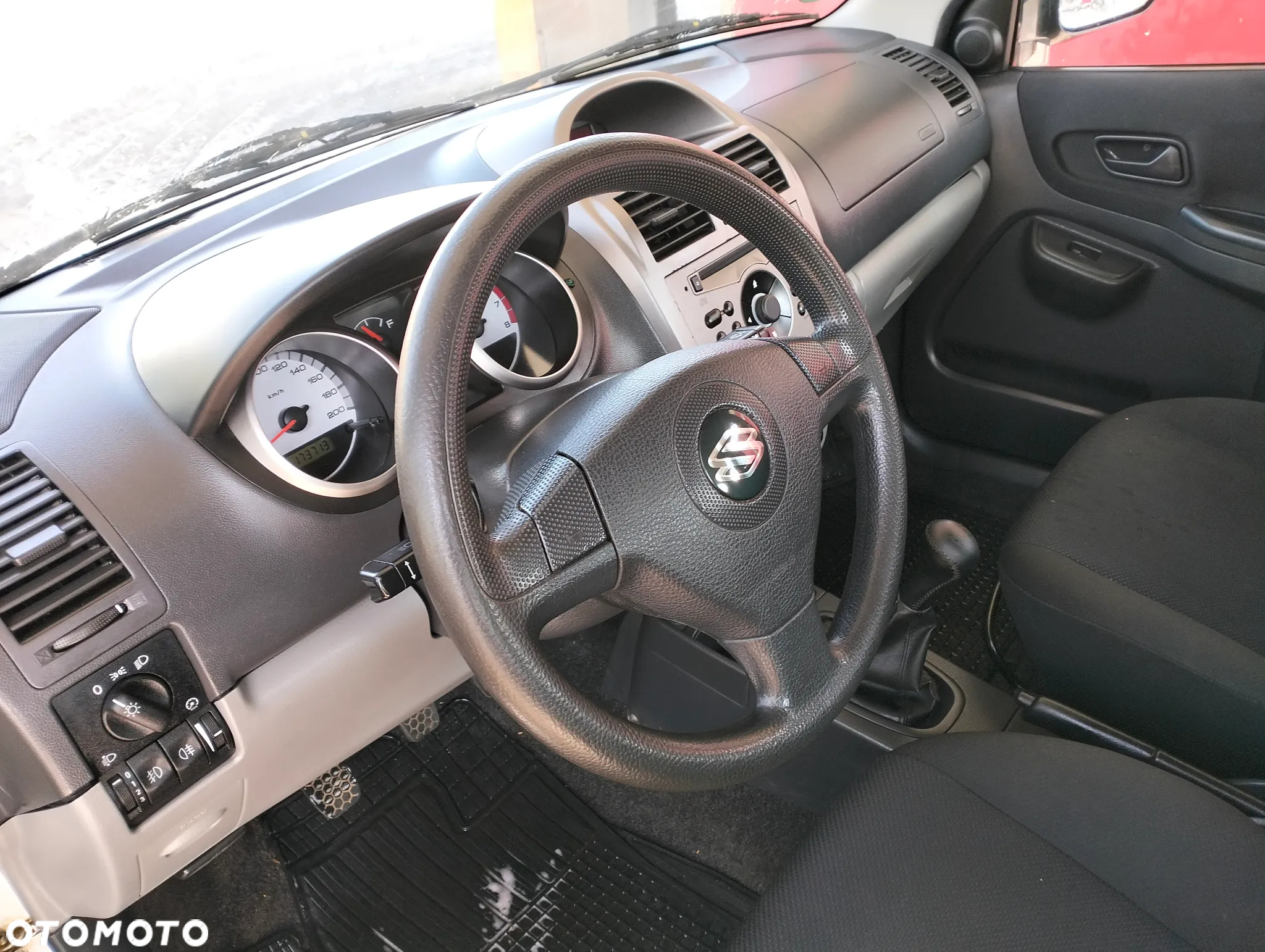 Suzuki Ignis 1.3 4x4 Snow White - 35