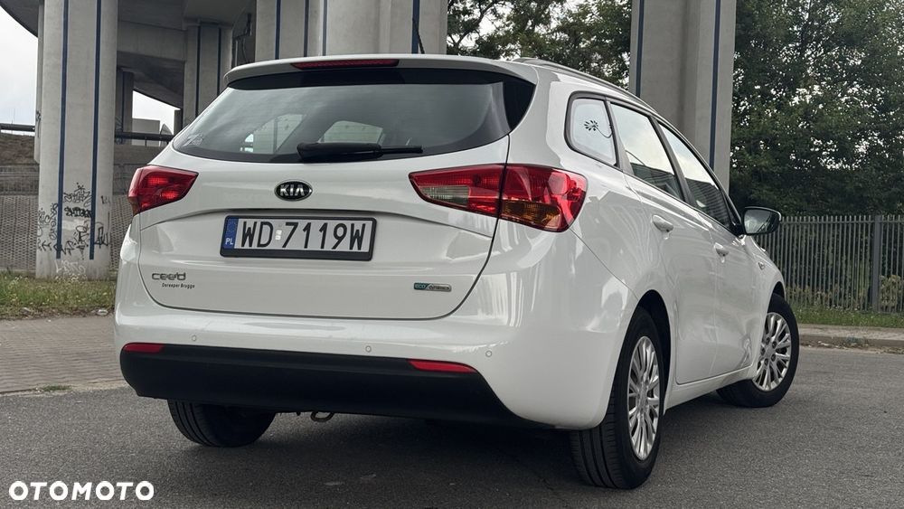 Kia Ceed 1.4 CVVT Attract - 36
