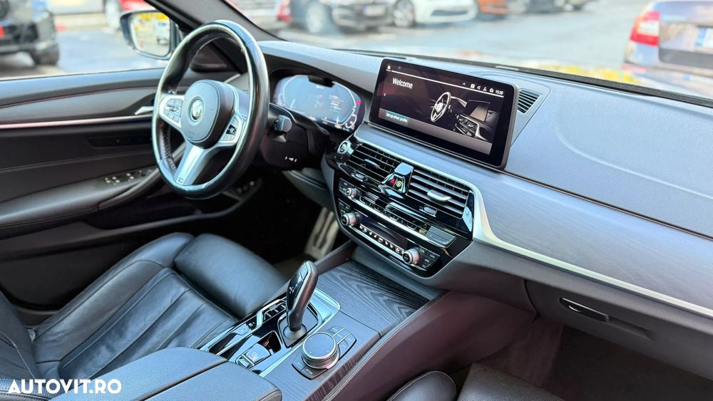 BMW Seria 5 545e xDrive AT PHEV - 29